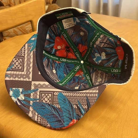 LRG Flat Brim Tropical Hat - Picture 2 of 3